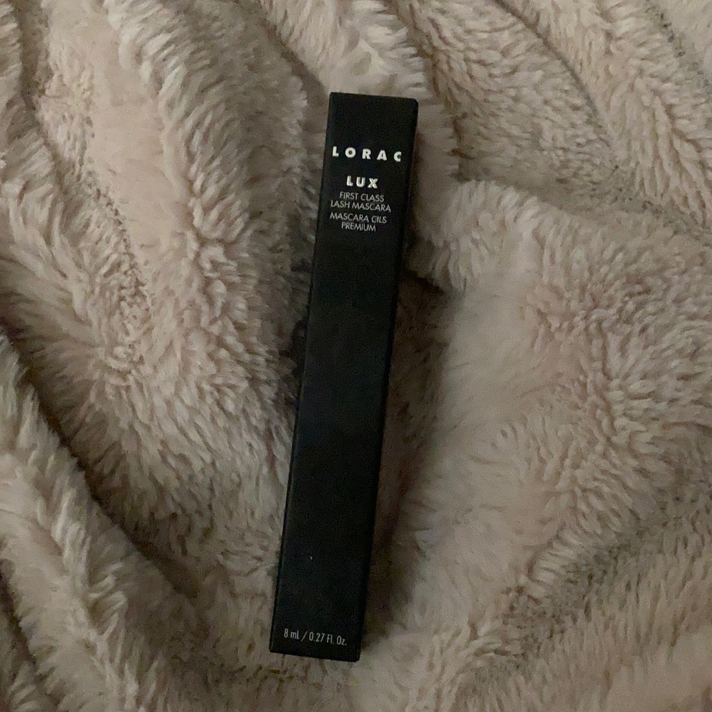 LORAC LUX first class lush mascara